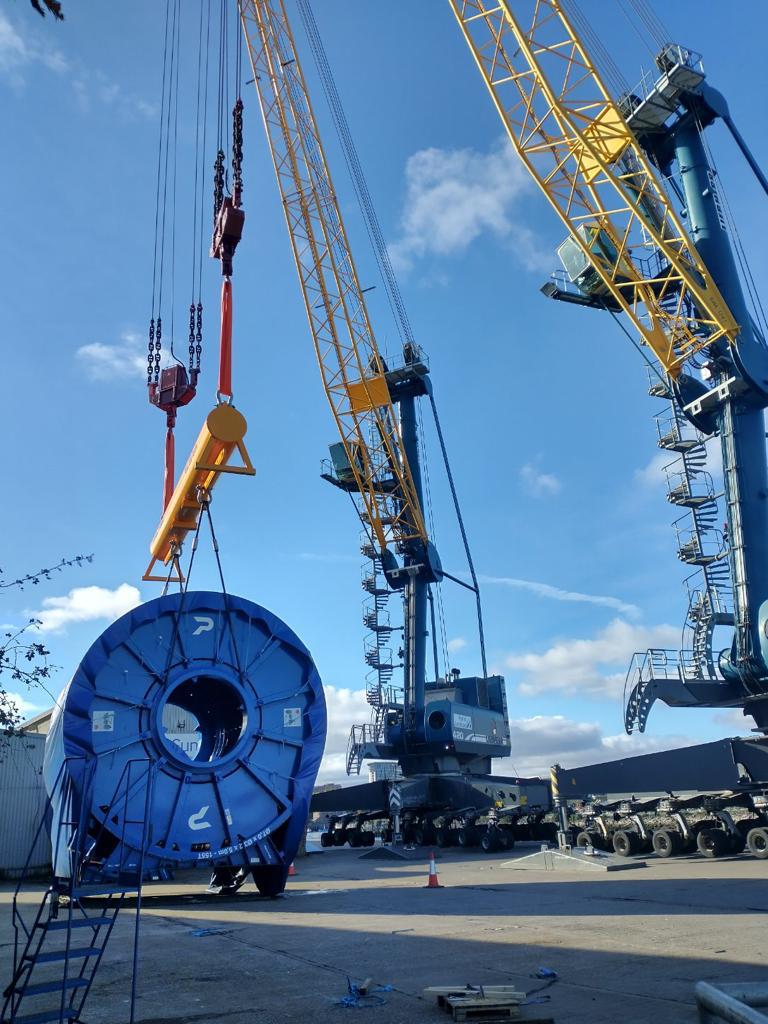 Multisec custom lifting solutions including lifting beams, spreader beams and tri-plates