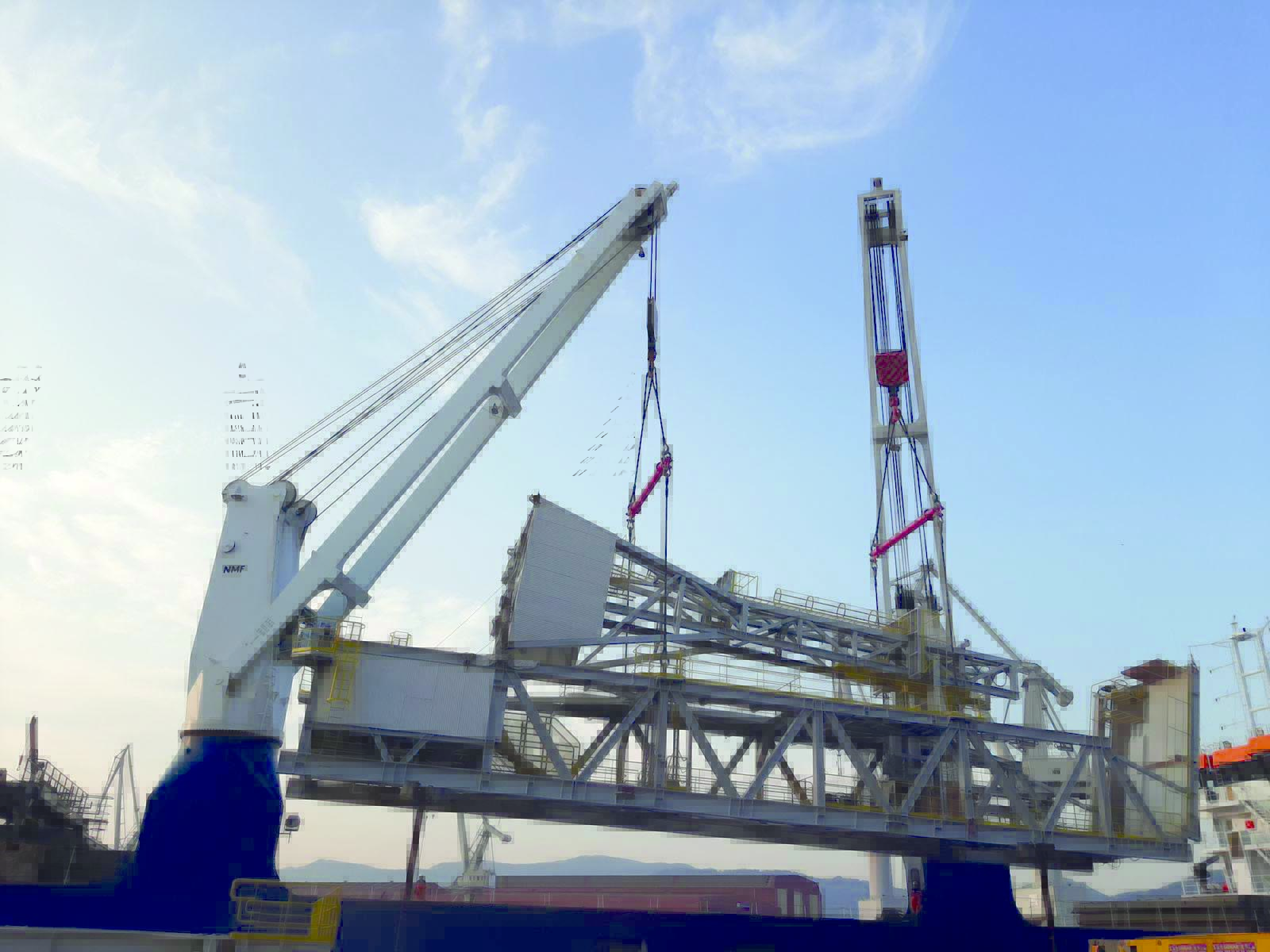 Multisec engineering design review for bespoke lifting and spreader beams