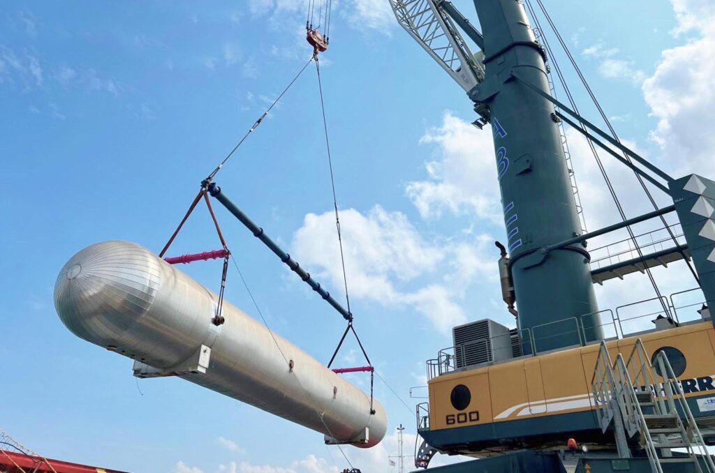 what is a spreader beam?