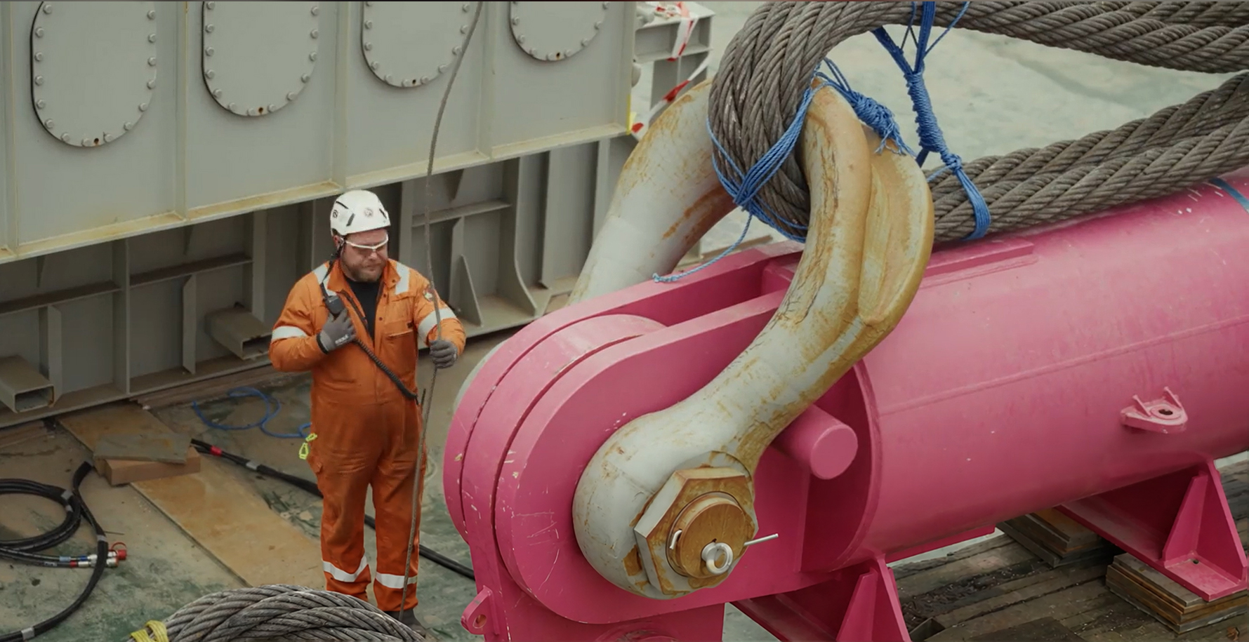 Multisec heavy-lift project engineering